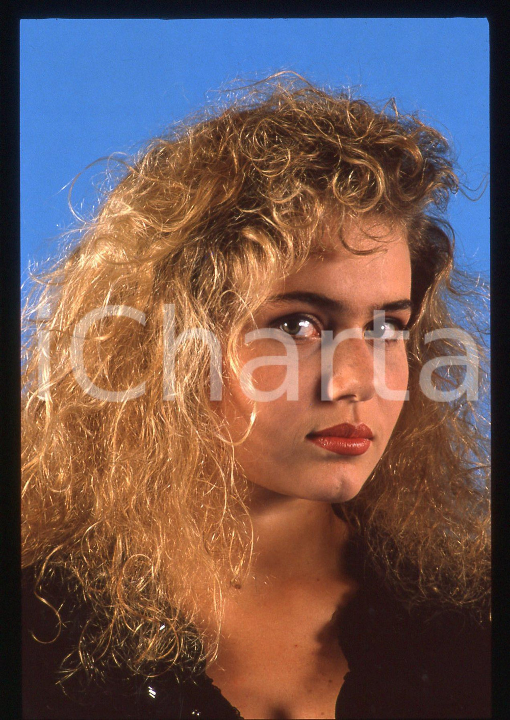 35mm vintage slide* 1989 CANALE 5 Ylenia CARRISI - Ritratto della showgirl (72)