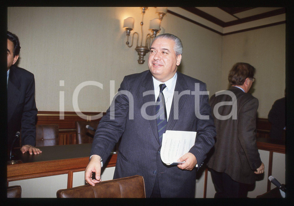 35mm vintage slide* 1990 ca ROMA Vincenzo DE COSMO ritratto del politico DC (1)