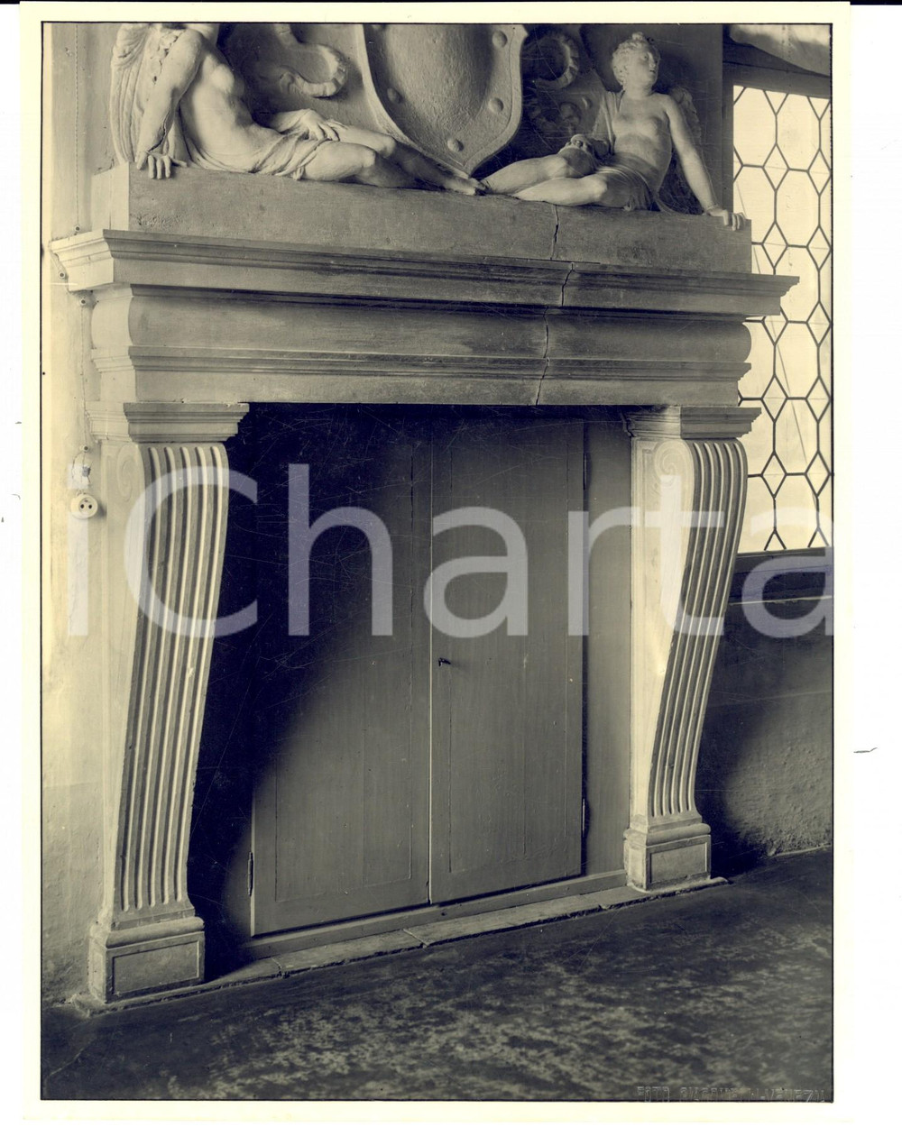 Fotografia d epoca originale 1960 ca VENEZIA Camino restaurato in nobile palazzo   Foto ARTISTICA GIACOMELLI 1