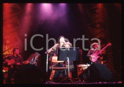 35mm vintage slide* 2000 ca MILAN "MISA CRIOLLA" singer Mercedes SOSA (15)