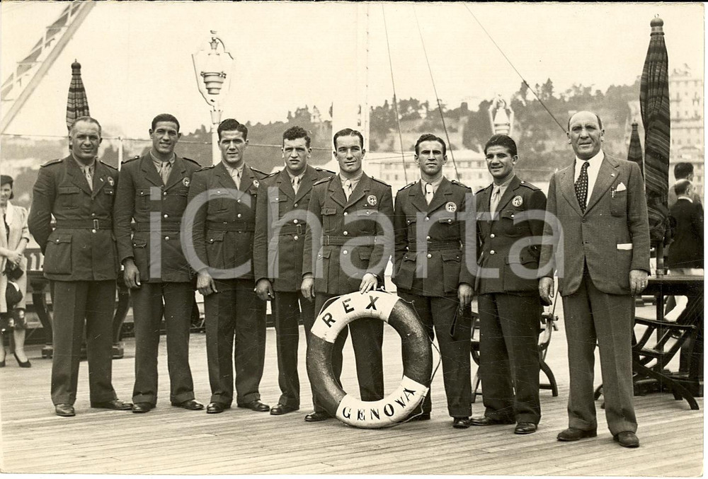 Fotografia d'epoca originale 1936 GENOVA Squadra italo-ungherese di Boxe su T/N REX 1