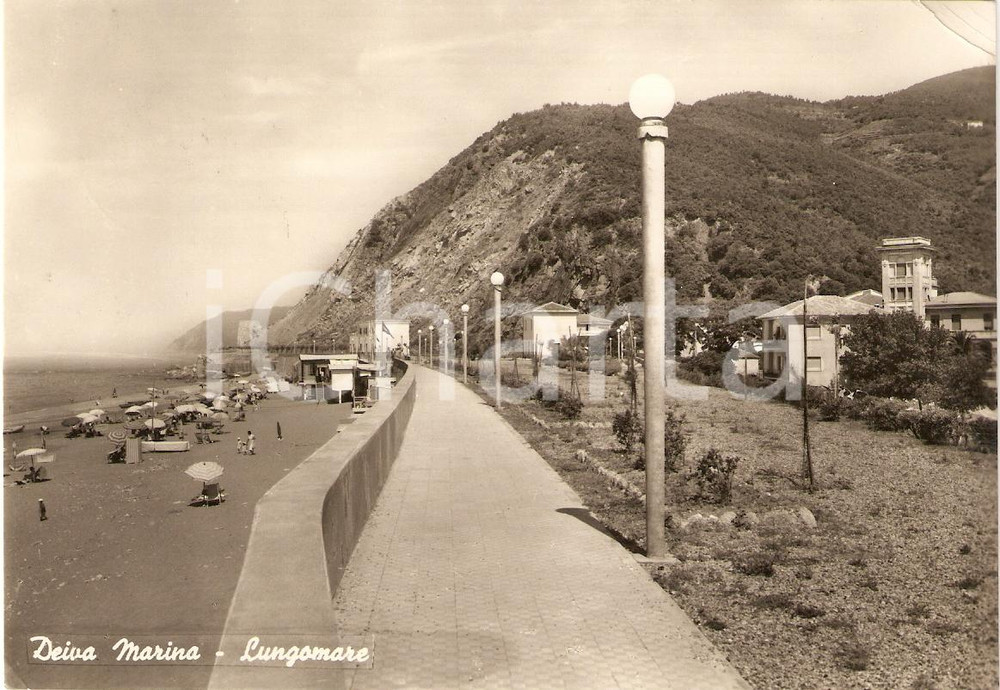 Cartolina originale da collezione 1955 ca DEIVA MARINA SP Lungomare con bagnanti Panorama Cartolina FG VG 1