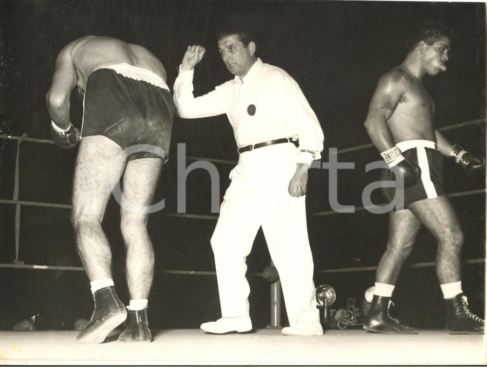 1958 MILANO BOXE Italo SCORTICHINI batte Angelo BRISCI per ko *Foto 24x18 cm