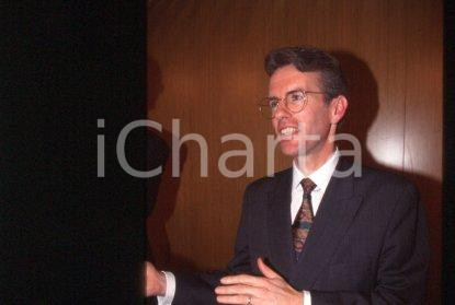 35mm vintage slide* 1995 ca MILAN Patrick GALLAGHER BRITISH TELECOM director (5)