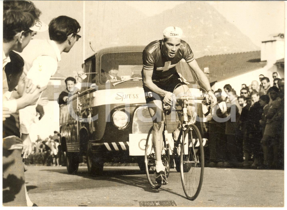 1956 CICLISMO LUGANO Rolf GRAF al Gran Premio CAMPARI a cronometro *Foto