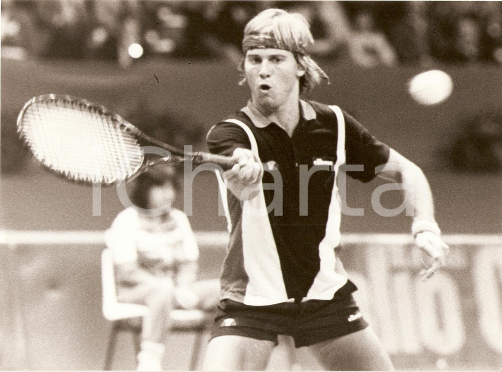 Fotografia d epoca originale 1982 MILANO Cuore Tennis Cup Vincent VAN PATTEN durante incontro Fotografia 1