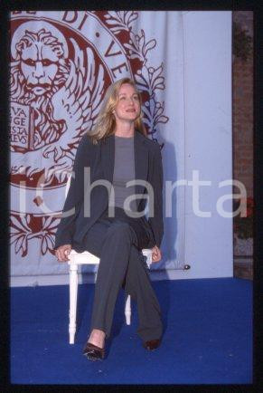 35mm vintage slide* 1998 ca VENICE Film Festival an actress Laura LINNEY (20)
