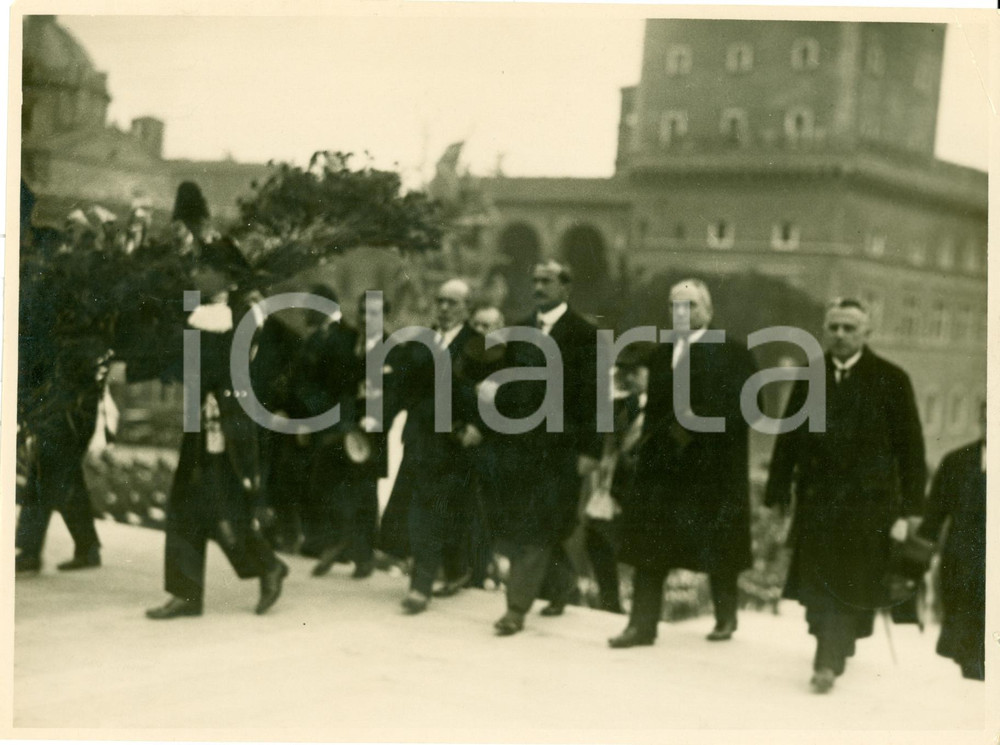 Fotografia d'epoca originale 1928 ROMA Pedro MANINI RIOS ambasciatore URUGUAY al Milite Ignoto *Fotografia 1