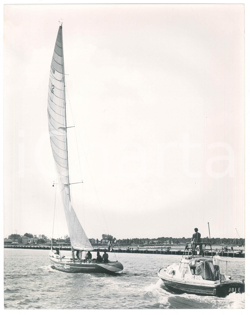 Fotografia d epoca originale 1982 PORTO CORSINI Allenamento della barca a vela AZZURRA Foto 24x30 cm 1