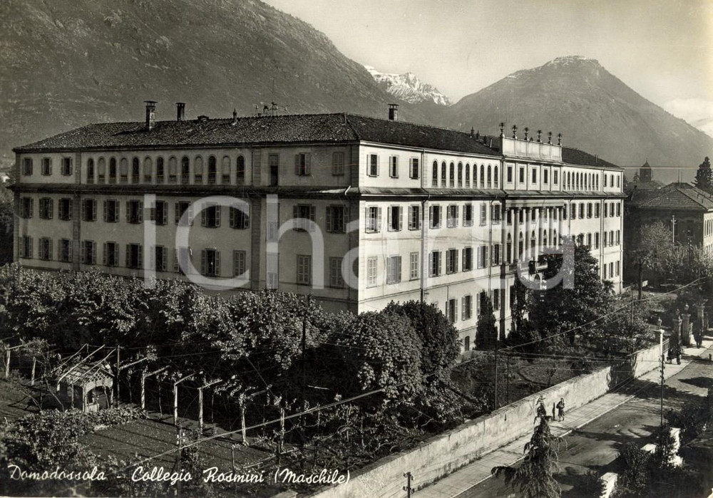 Cartolina originale da collezione 1954 DOMODOSSOLA VB Veduta Collegio maschile ROSMINI Cartolina postale FG VG 1
