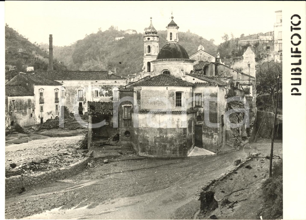 1955 ca Alluvione a MOLINA / VIETRI SUL MARE - Chiesa travolta dal fango *Foto