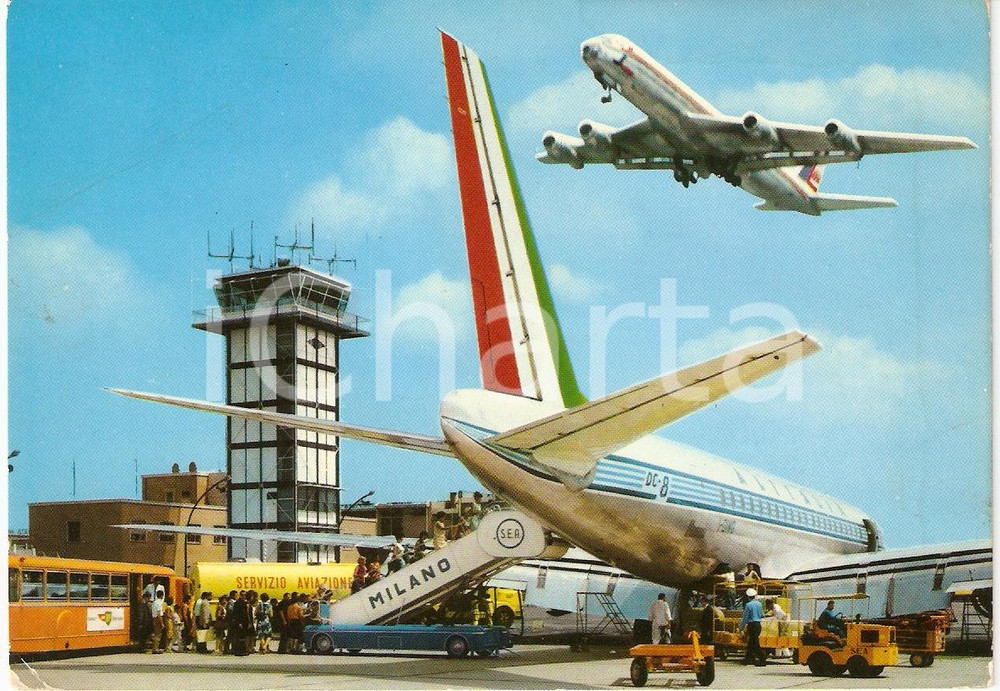 Cartolina originale da collezione 1972 MILANO Aeroporto MALPENSA Imbarco aereo ALITALIA Animata Cartolina FG NV 1