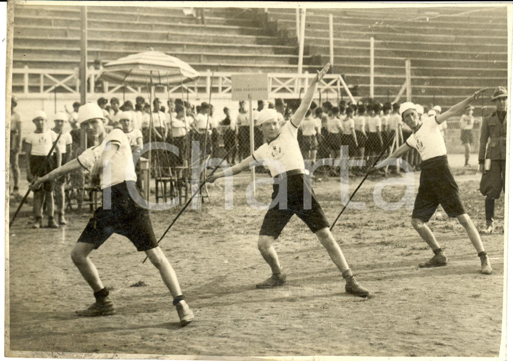 Fotografia d epoca originale 1930 ca ROMA Squadra di RAGUSA lancio giavellotto Concorso DUX Fotografia 1