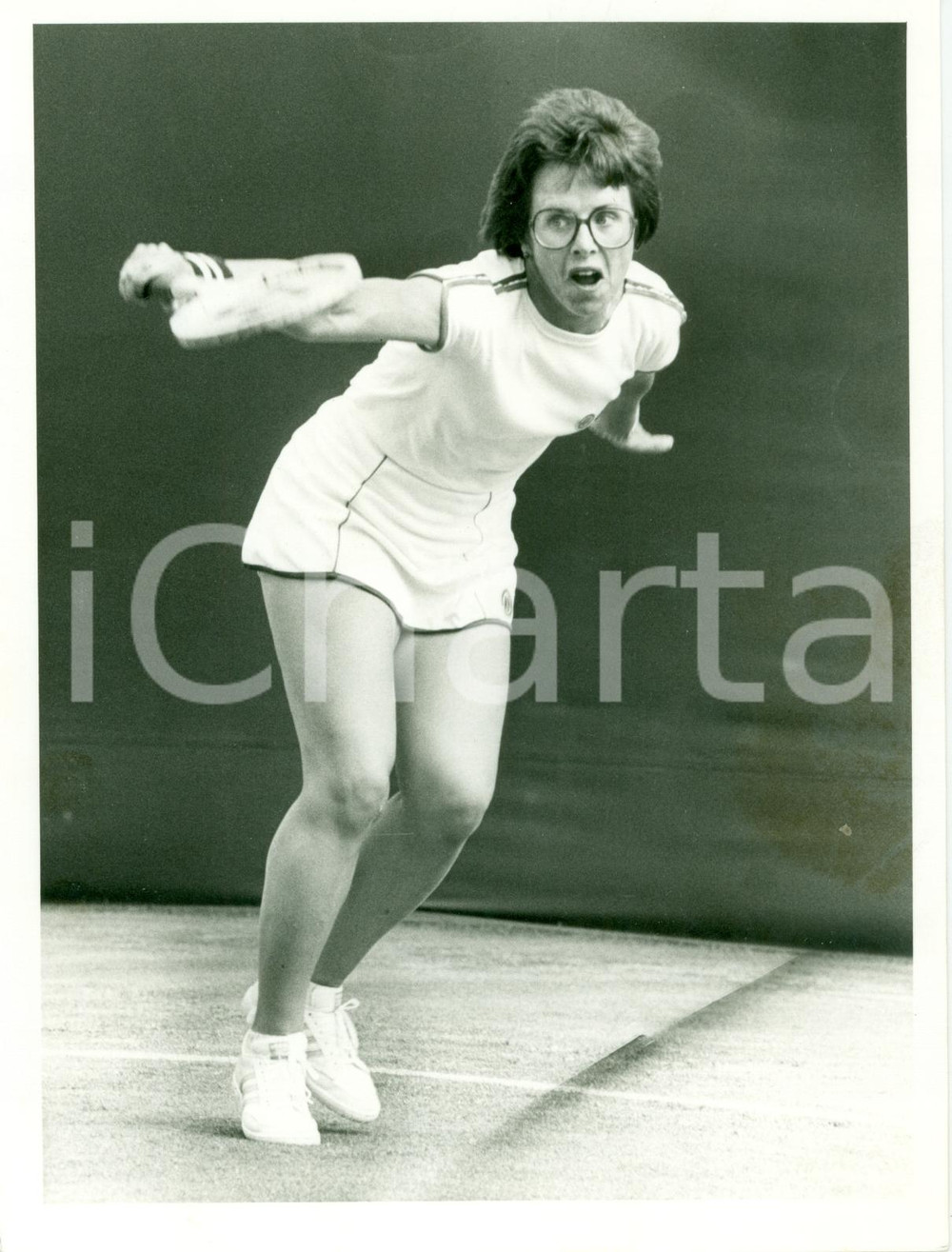 Fotografia d epoca originale 1979 WIMBLEDON UK Tennis Rovescio Billie Jean KING Centre Court FOTOGRAFIA 1