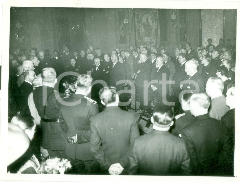 Fotografia d epoca originale 1935 MILANO Guido PESENTI consegna le medaglie al Valor Civile Fotografia 1