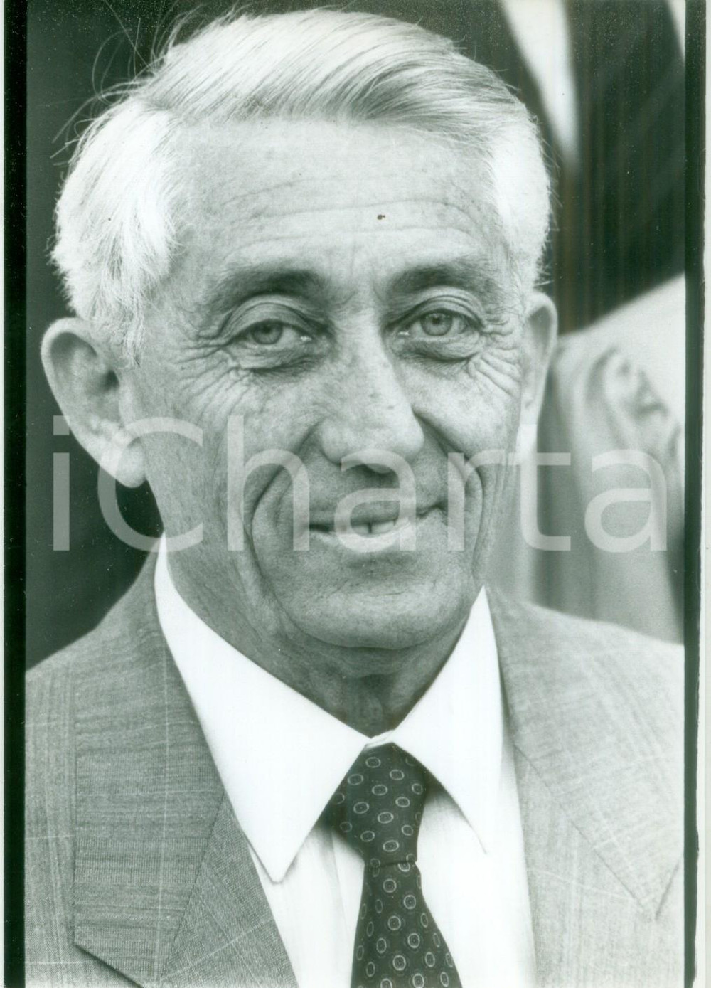 Fotografia d epoca originale 1988 PARIS Politico Bernard PONS probabile nuovo Presidente RPR Fotografia 1