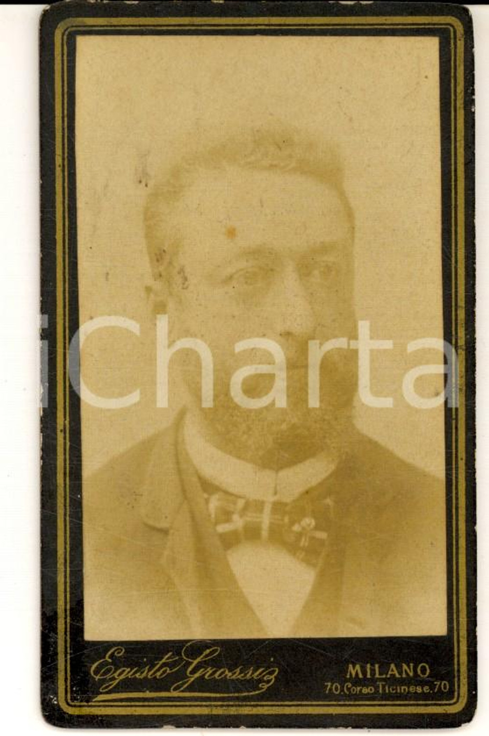 Fotografia d epoca originale 1880 ca MILANO Ritratto maschile con cravattino a quadretti Foto Egisto GROSSI 1