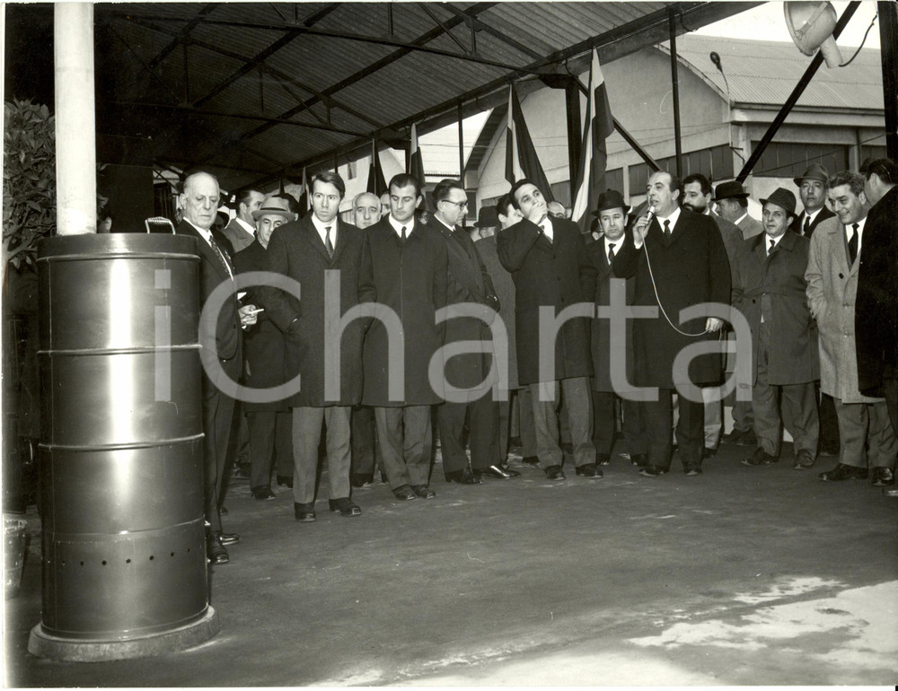 Fotografia d epoca originale 1969 BRUGHERIO MB IV Congresso SHUNT ITALIANA spa Discorso di apertura Foto 1