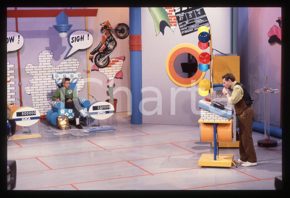 35mm vintage slide* 1991 ITALIA 1 URKA! Paolo BONOLIS durante il quiz game (4)