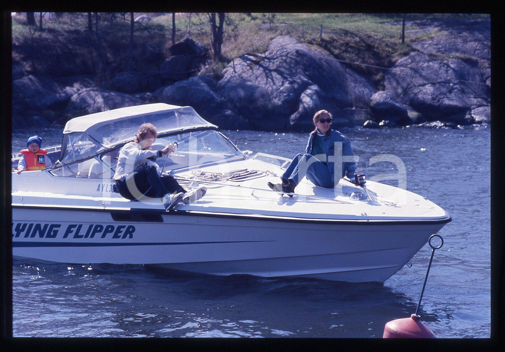 35mm vintage slide* 1990 ca SVEZIA - COSTUME Vitas GERULAITIS e Jannike BJORLING