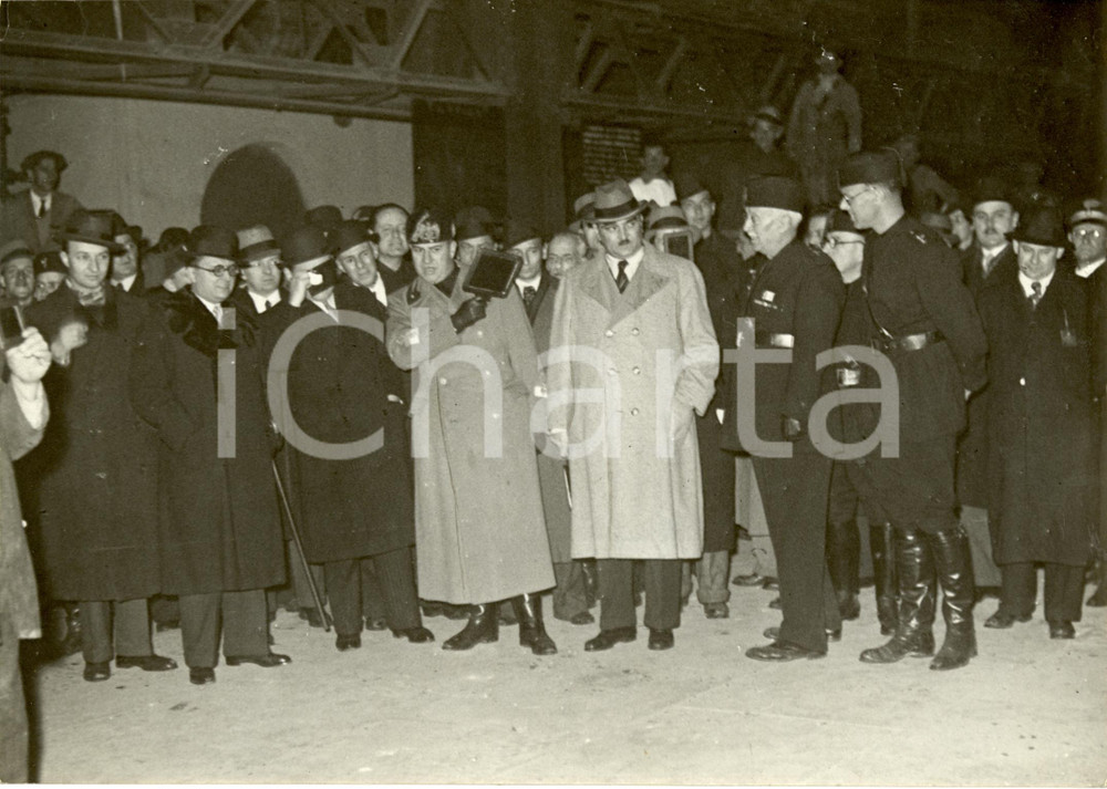 Fotografia d epoca originale 1937 MILANO Milan STOJADINOVIC Presidente YUGOSLAVIA visita Acciaierie FALCK 1