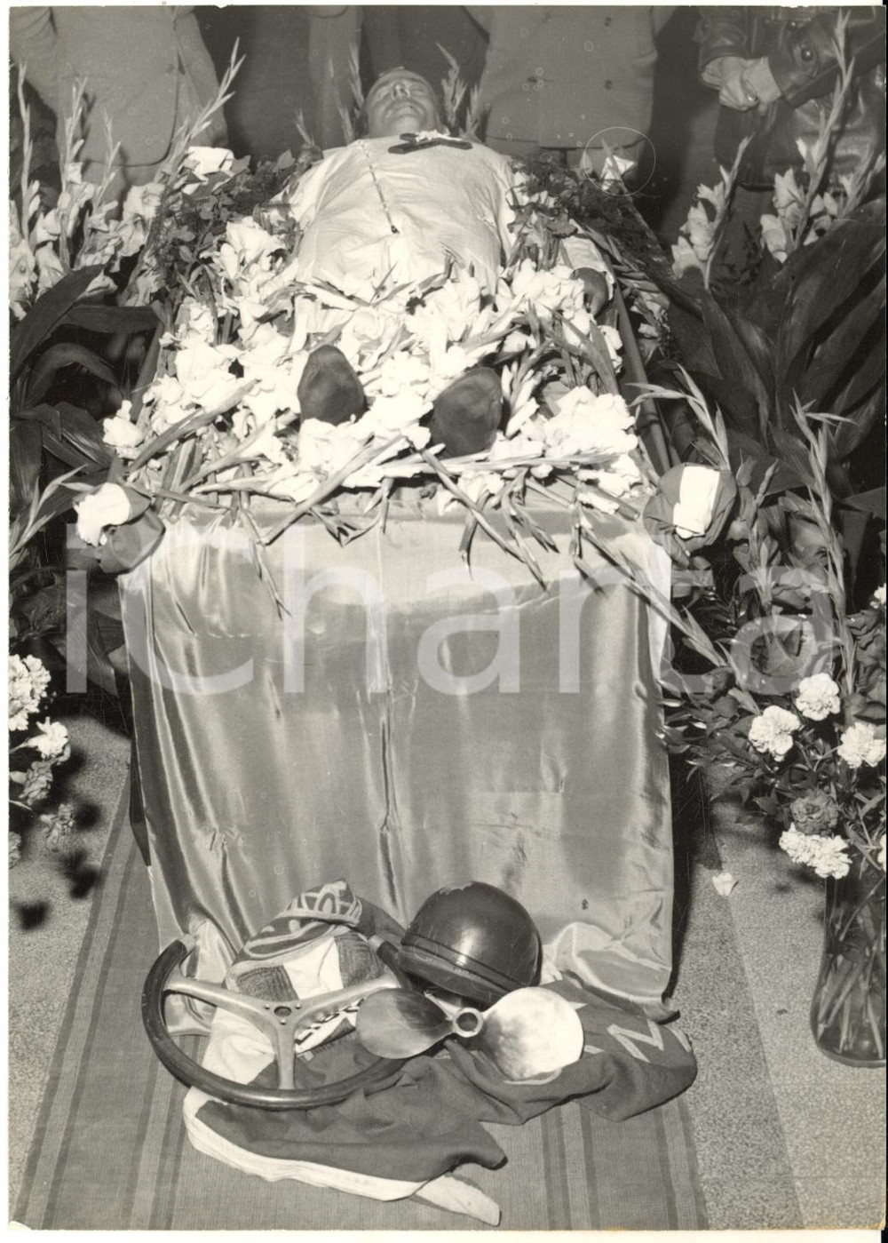 1954 COMO MOTONAUTICA La salma di Mario VERGA nella camera ardente - Foto 13x18