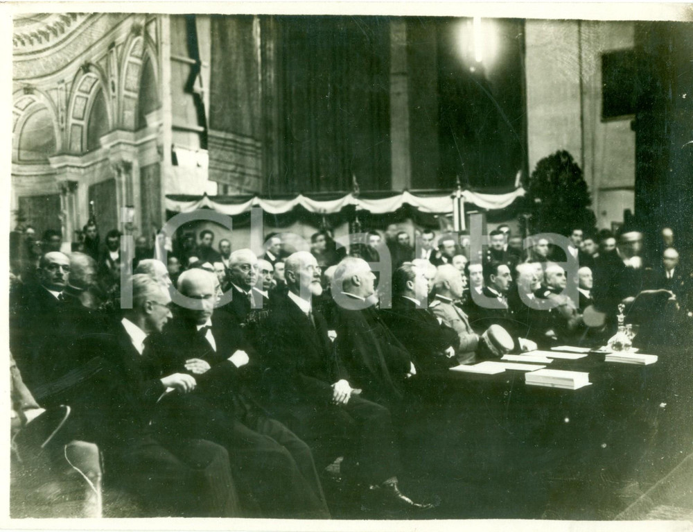 Fotografia d epoca originale 1930 MILANO TEATRO LIRICO AutoritÃ  cittadine a premiazione BATTAGLIA DEL GRANO 1