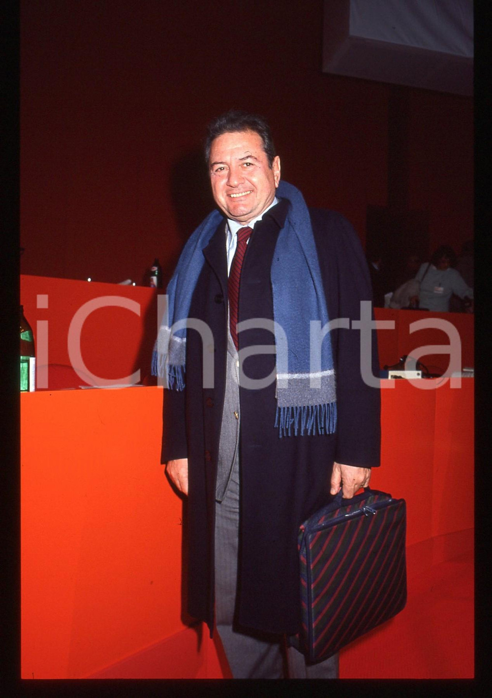35mm vintage slide* 1991 RIMINI Adalberto MINUCCI al XX congresso PCI (1)