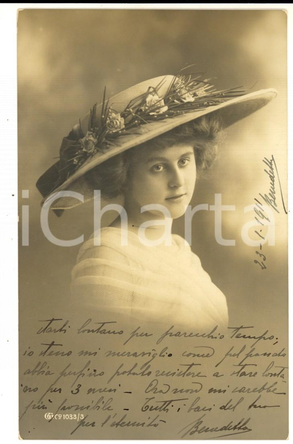 Cartolina originale da collezione 1911 MILANO Giovane donna con cappello a spighe *Cartolina ing. BONELLI FP VG 1