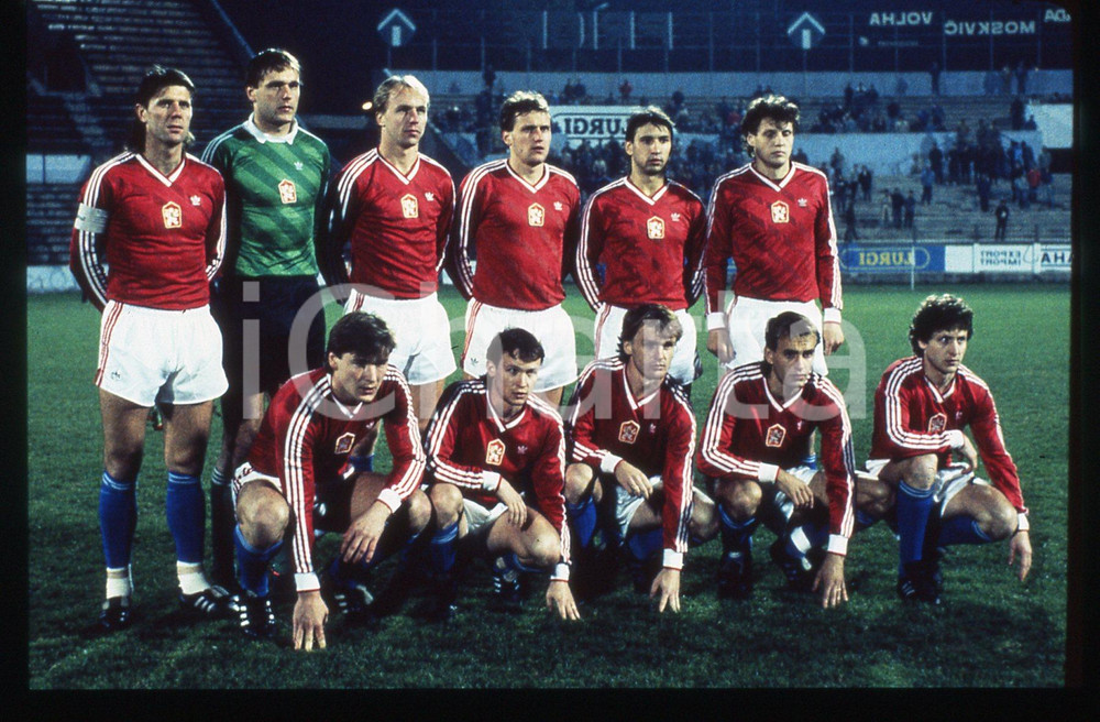 35mm vintage slide* 1990 ca CALCIO Formazione iniziale CECOSLOVACCHIA