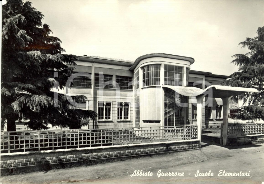 Cartolina originale da collezione 1958 ABBIATE GUAZZONE VA Veduta delle scuole elementari Cartolina FG VG 1
