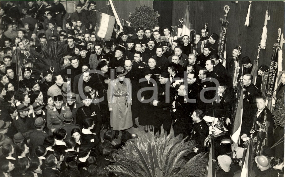 Fotografia d epoca originale 1936 RHO MI Tessere del PNF a operaie Stab. CHATILLON 1