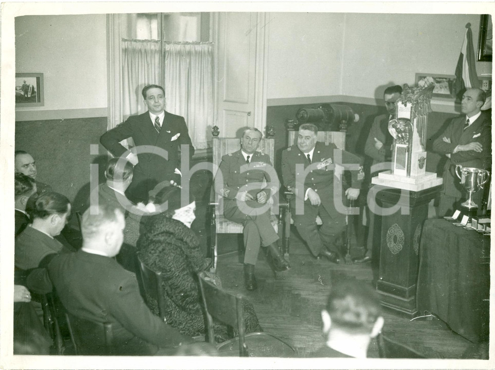 Fotografia d epoca originale 1934 MILANO LINATE Premiazione vincitori Aero Club PENSUTI Fotografia 1