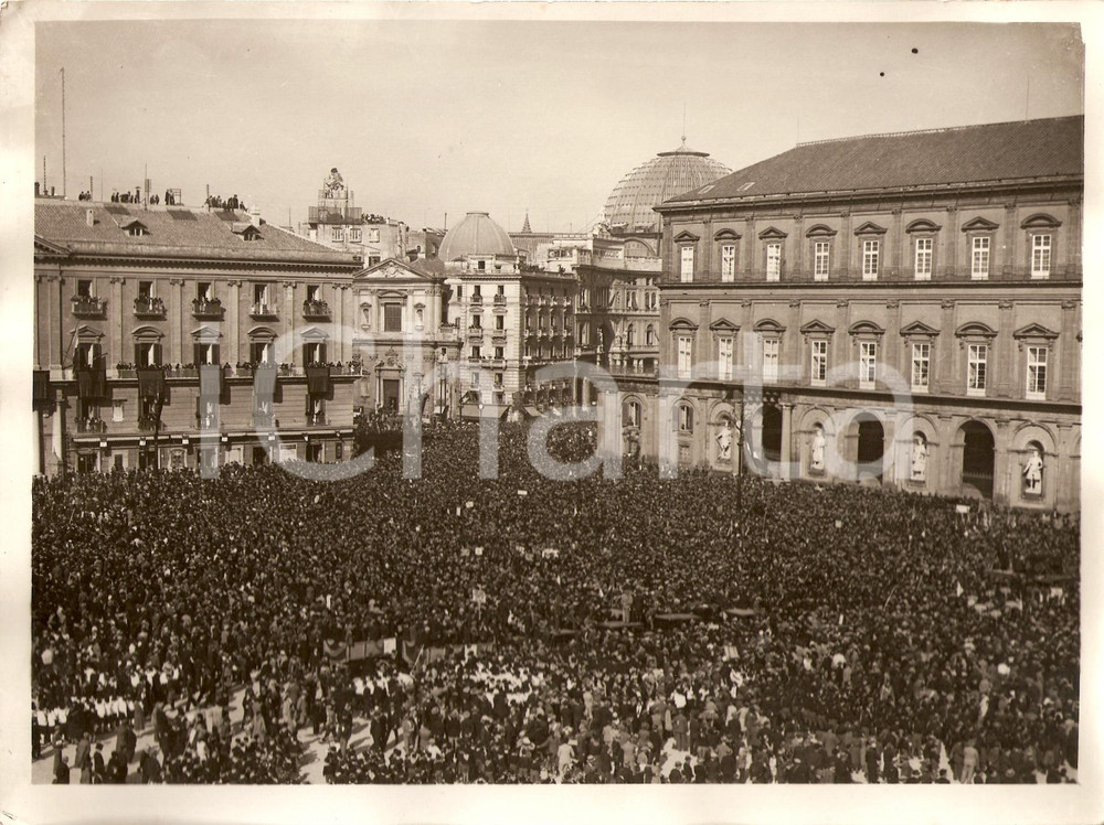 Fotografia d'epoca originale 1931 NAPOLI L'arrivo dei Principi di PIEMONTE Foto 1