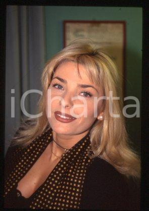 35mm vintage slide* 1988 ca ITALY Portrait of an actress Alessandra CARELLA (16)