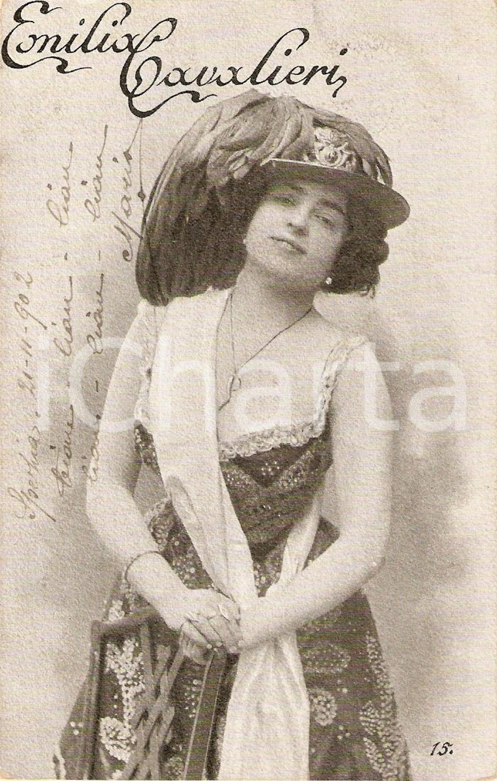 Cartolina originale da collezione 1902 TEATRO Attrice Emilia CAVALIERI con cappello da bersagliere *Cartolina FP 1