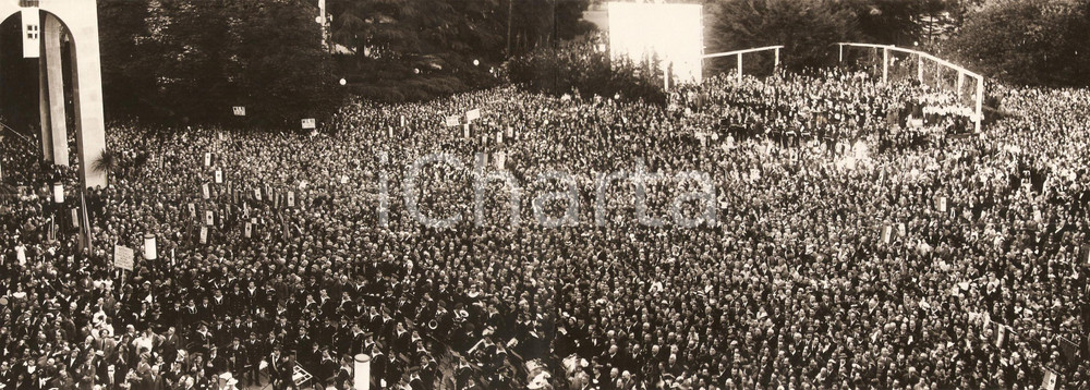 Fotografia d epoca originale 1936 MILANO Folla attende inaugurazione della VI TRIENNALE Fotografia DOPPIA 1