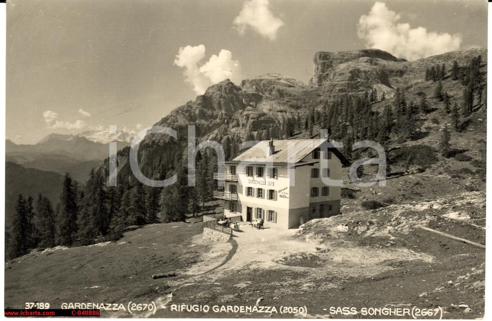 Cartolina originale da collezione 1954 Val Badia - Rifugio Gardenazza *Animata VG 1