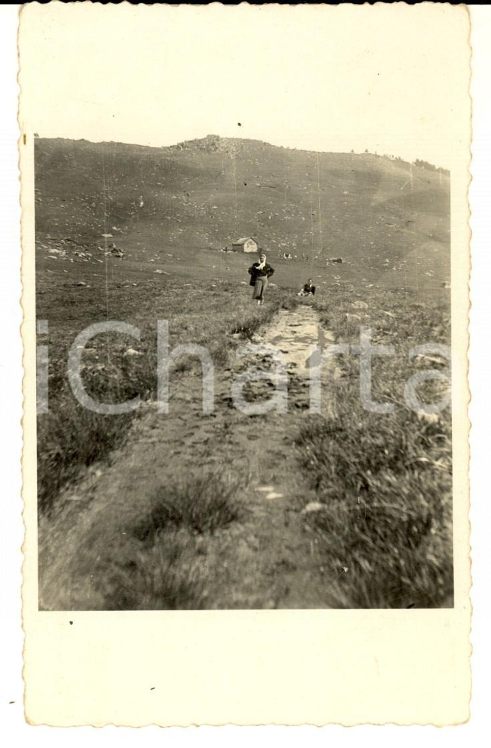 Fotografia d epoca originale 1938 PIANI DI PRAGLIA Un coppia in gita Foto cartolina FANTATO GENOVA 1