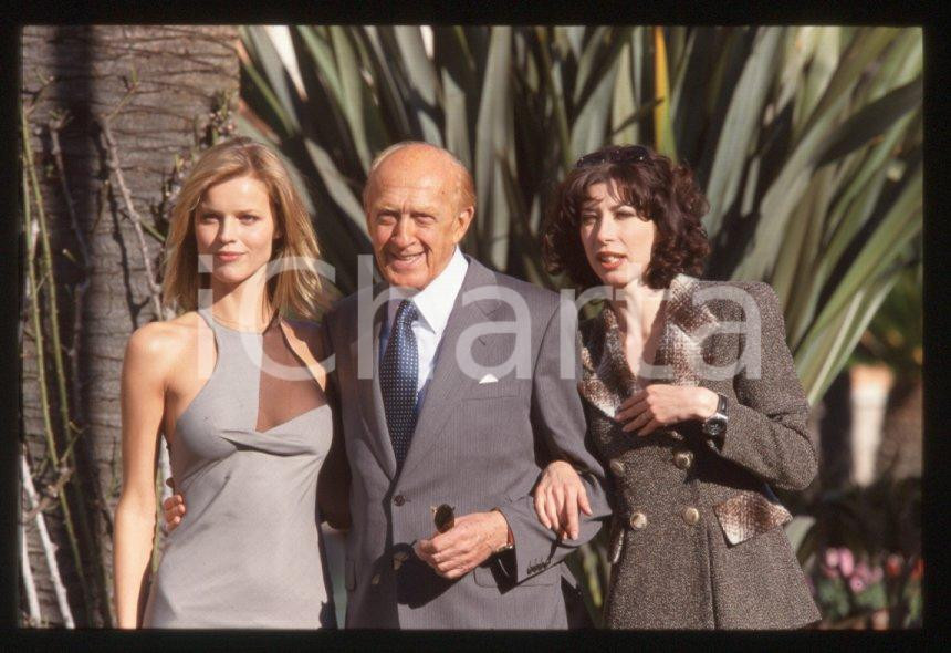 Fotografia d epoca originale 1998 SANREMO  HERZIGOVA  Raimondo VIANELLO  PIVETTI 35mm vintage slide 34 1