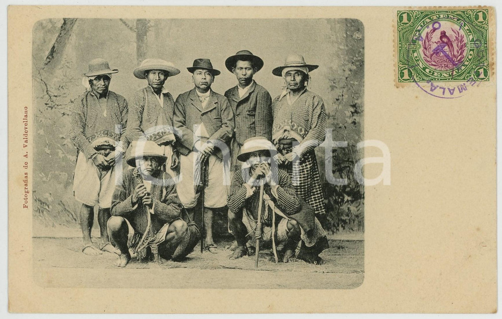 1900 ca GUATEMALA Group of indigenous people - Postcard TYPES ETHNIC  Cartolina postale d'epoca, con bollo e timbro al recto.CONDIZIONI: G FORMATO: FP    originale e autentica 1