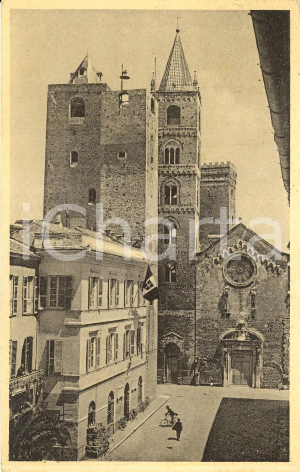 Cartolina originale da collezione 1943 ALBENGA (SV) Veduta del Duomo di SAN MICHELE ARCANGELO *Cartolina FP VG 1