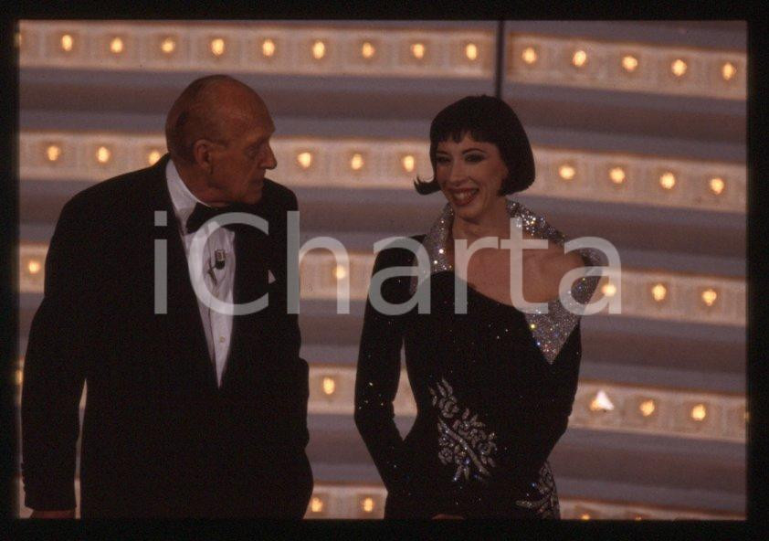 Fotografia d epoca originale 1998 Festival SANREMO Veronica PIVETTI Raimondo VIANELLO 35mm vintage slide 3 1