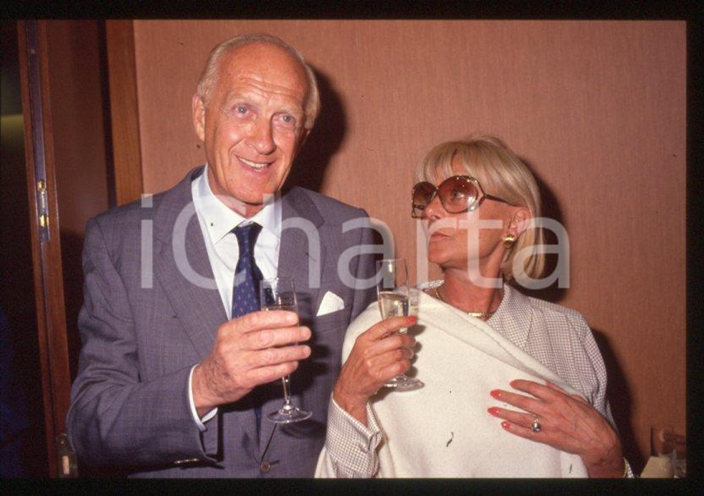 Fotografia d epoca originale 1998 Festival SANREMO Raimondo VIANELLO Sandra MONDAINI 35 mm vintage slide 14 1