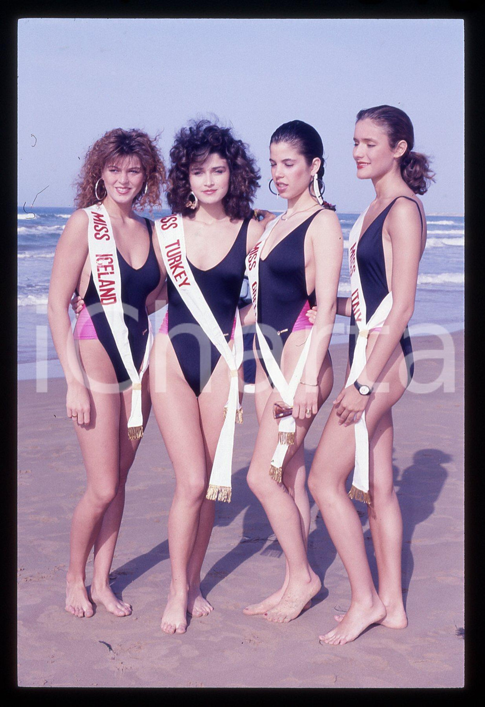 35mm vintage slide* 1988 RAGUSA - MISS EUROPA Michela ROCCO DI TORREPADULA (2)