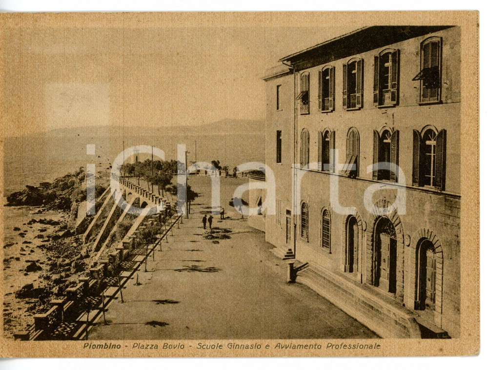 Cartolina originale da collezione 1937 PIOMBINO LI Piazza Giovanni Bovio  Regio ginnasio Cartolina VINTAGE 1