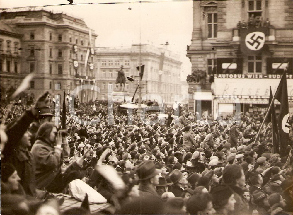 Fotografia d'epoca originale 1938 Wien, Vienna, Anschluss Ã–sterreichs, attesa Fuhrer 1