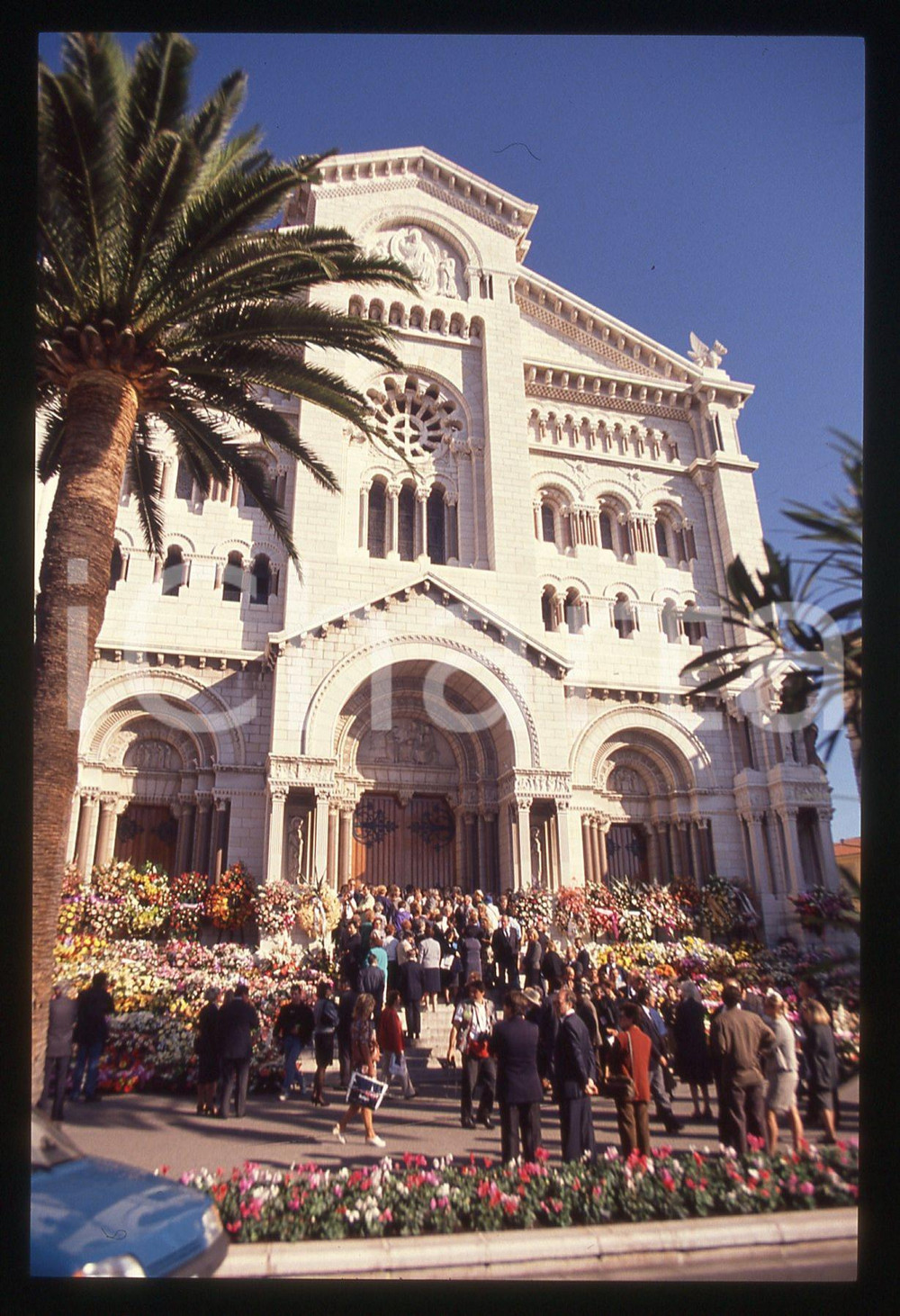 35mm vintage slide* 1990 PRINCIPATO DI MONACO Funerali di Stefano CASIRAGHI (59)