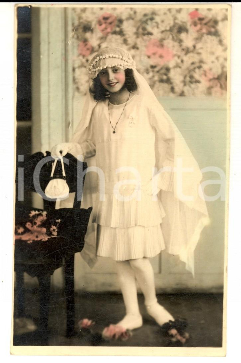 Fotografia d epoca originale 1930 ca MILANO Bambina alla Prima Comunione Foto colorata BRAMBATI PORTA GENOVA 1