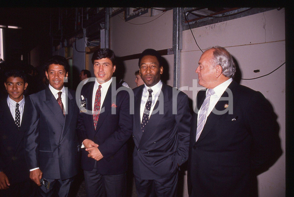 35mm vintage slide* 1990 MILANO PELÉ Alfredo DI STEFANO al Galà di ITALIA '90 2
